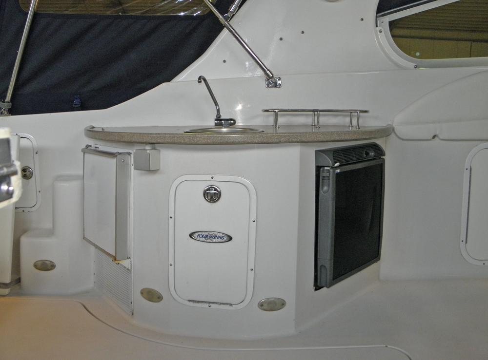 Wheelhouse, Accommodation